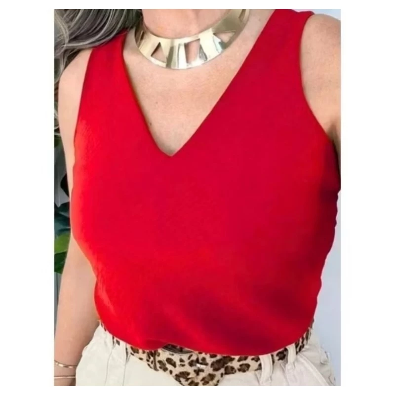 Blusa Regata Feminina Alça Larga em Tecido Duna | Gola Transpassada Moderna