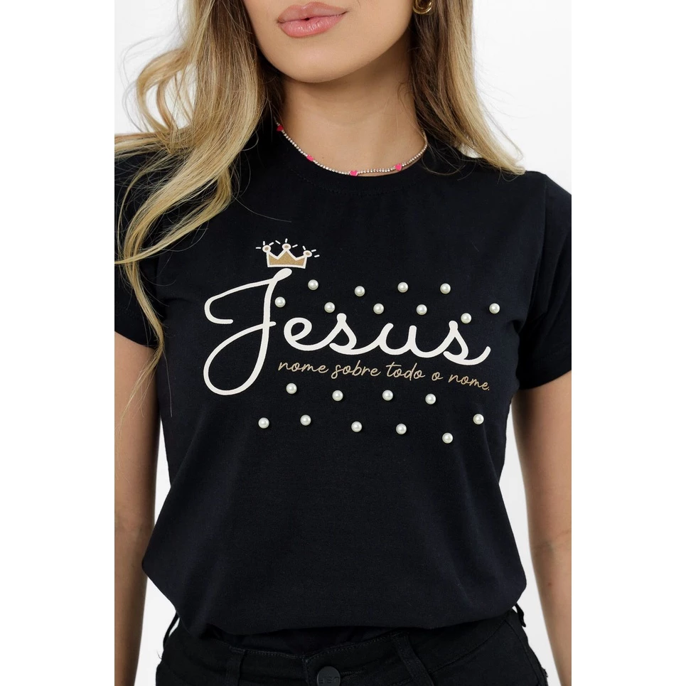 T-Shirt Feminina Preta Jesus Nome Sobre Todo Nome com Pérolas | Conforto e Estilo Casual - Imagem 3